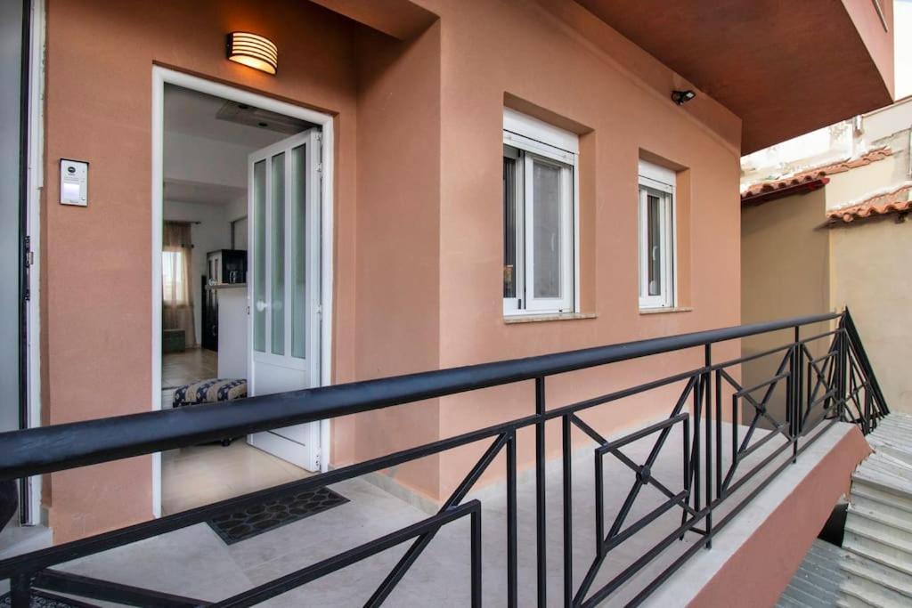 Family Home Next To City Hall Gazi Εξωτερικό φωτογραφία